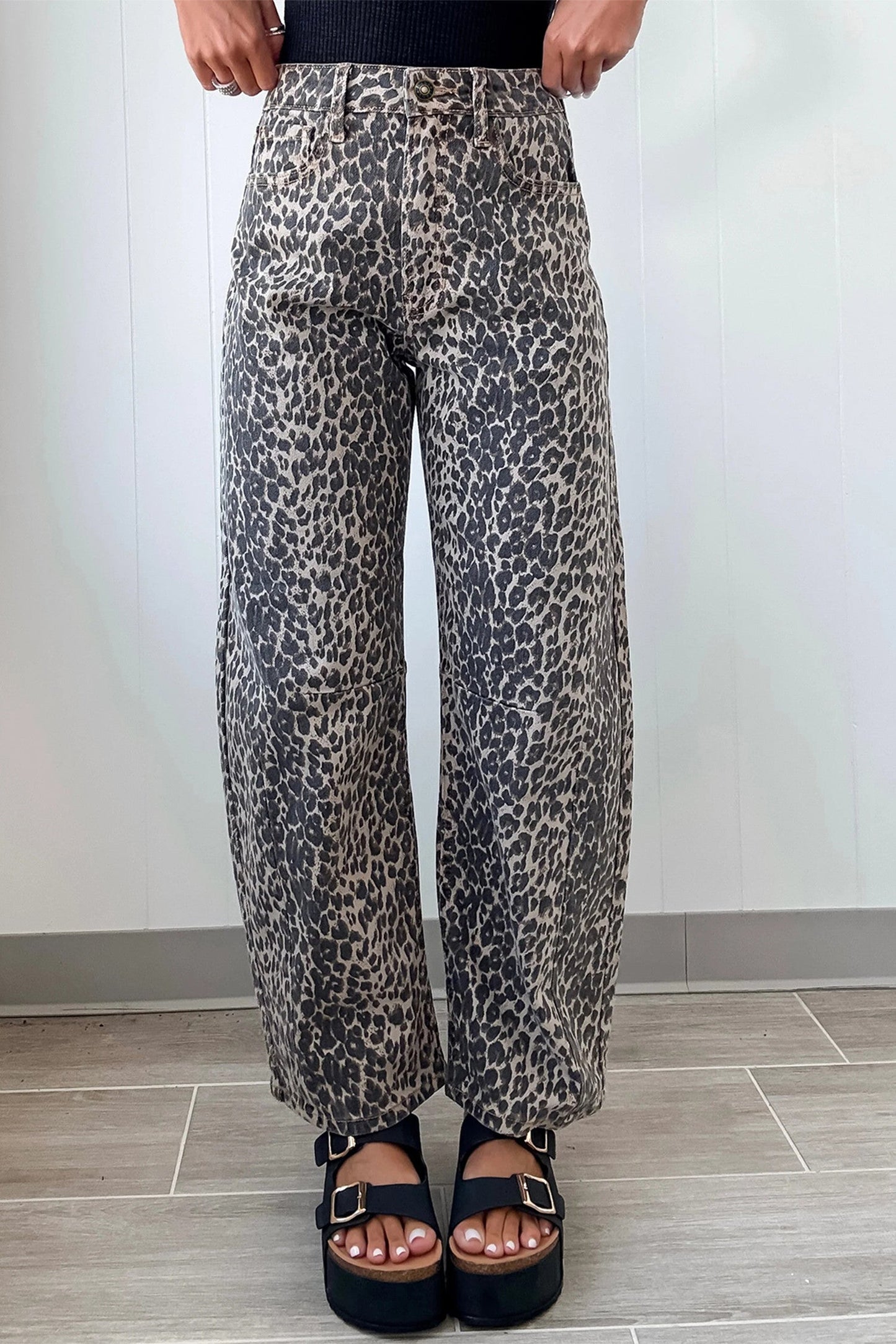 Leopard Barrel Jeans January.