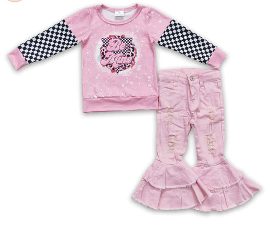 Be Mine Sweatshirt & Jeans Outfit